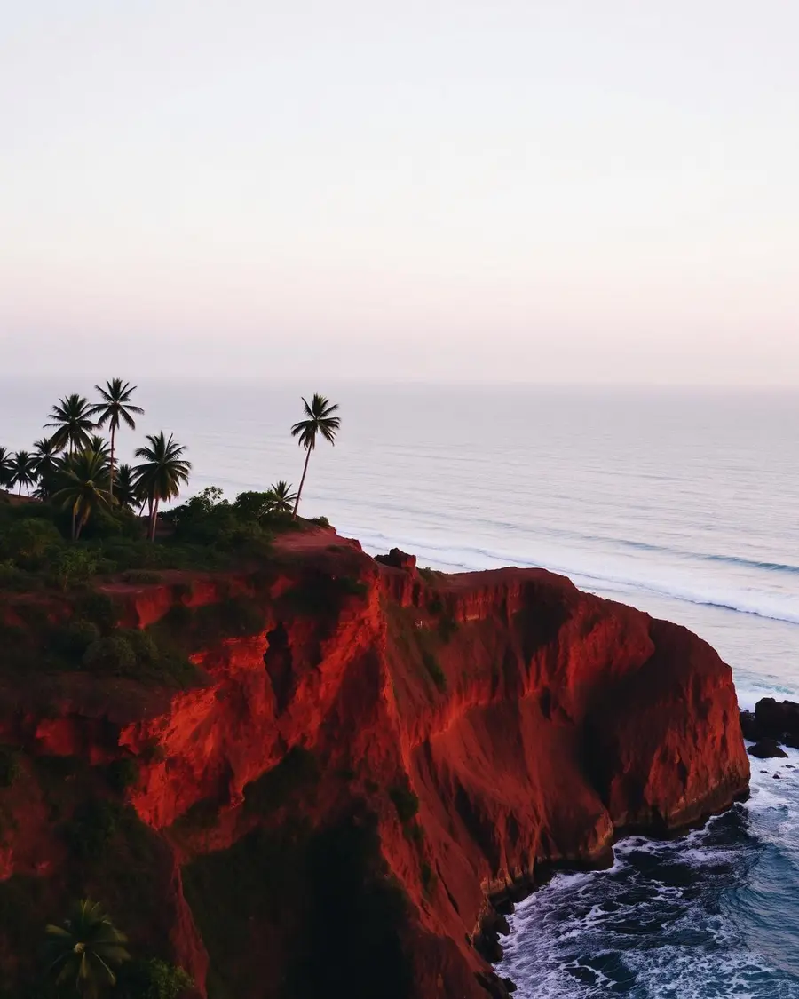 Cliff Studio 07